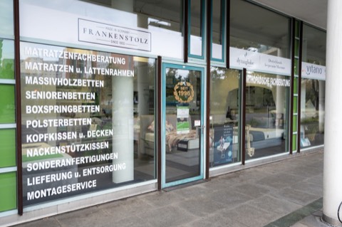 Schaufenster und Eingang